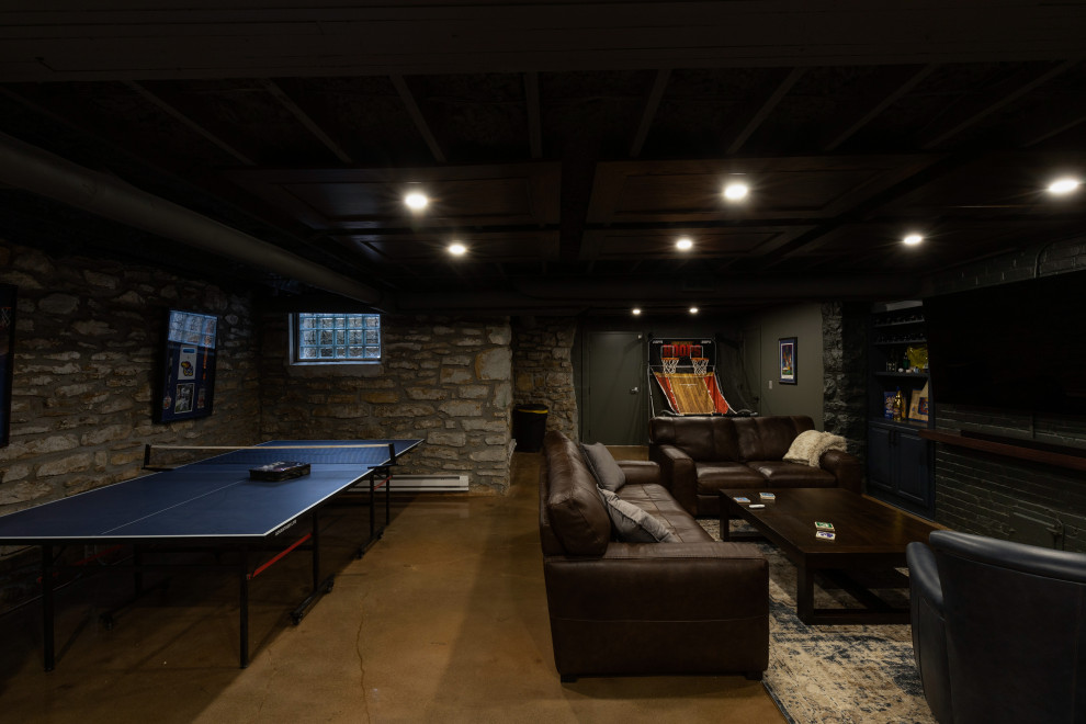 This is an example of a rustic basement in Kansas City.