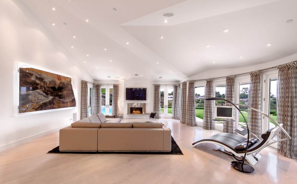 Rolling Hills, California, Contemporary