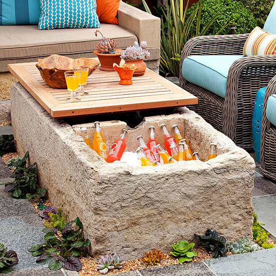 Example of a transitional home design design in Orange County