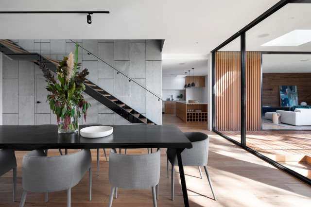 Balwyn House contemporary-dining-room
