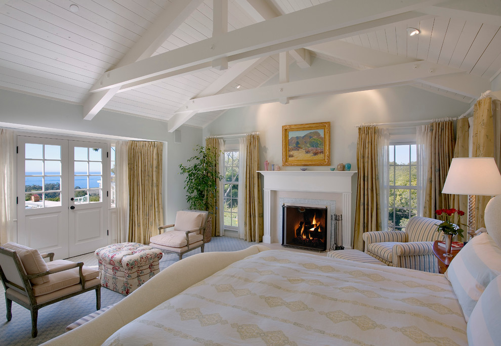 Design ideas for a traditional bedroom in Santa Barbara.