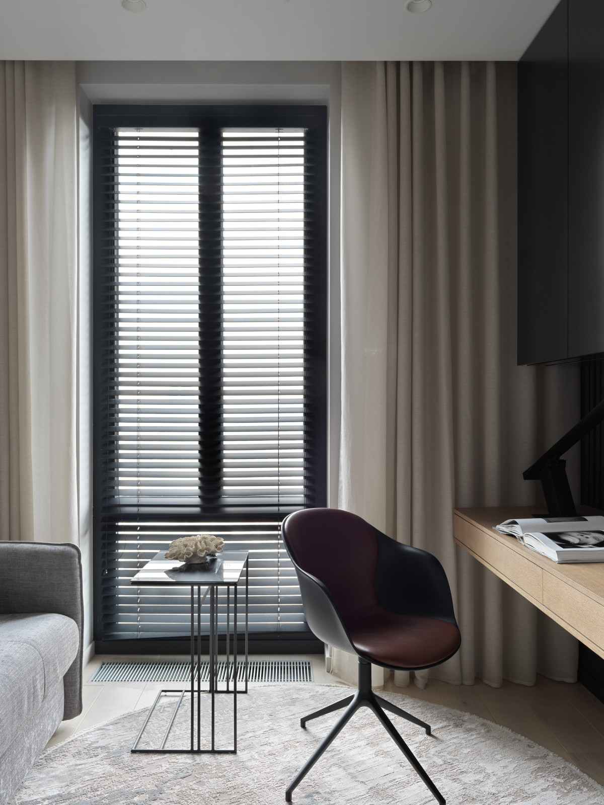 Лаконичная квартира в ЖК "Пресня Сити"