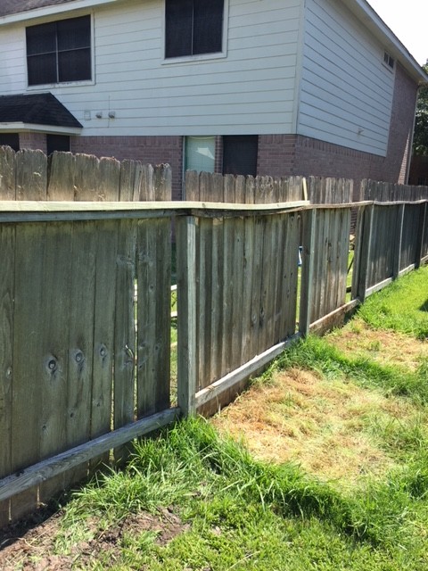 Wood 200' Fence Restoration