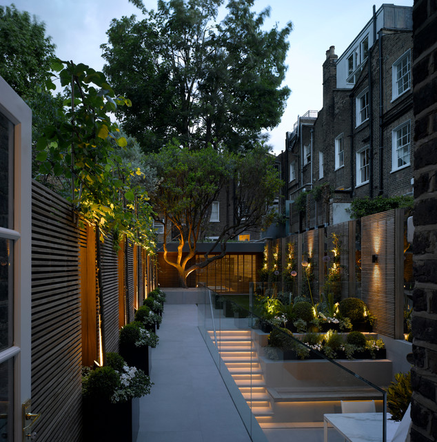 33CS contemporary-garden