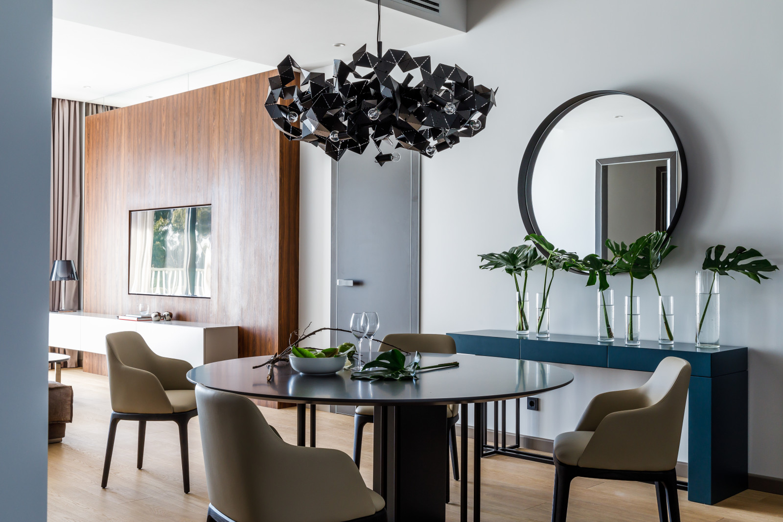 фотографии