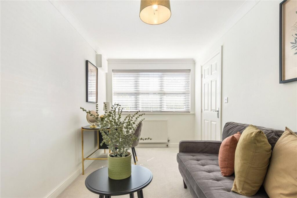 2 Sandpiper Way - Stage to Sell