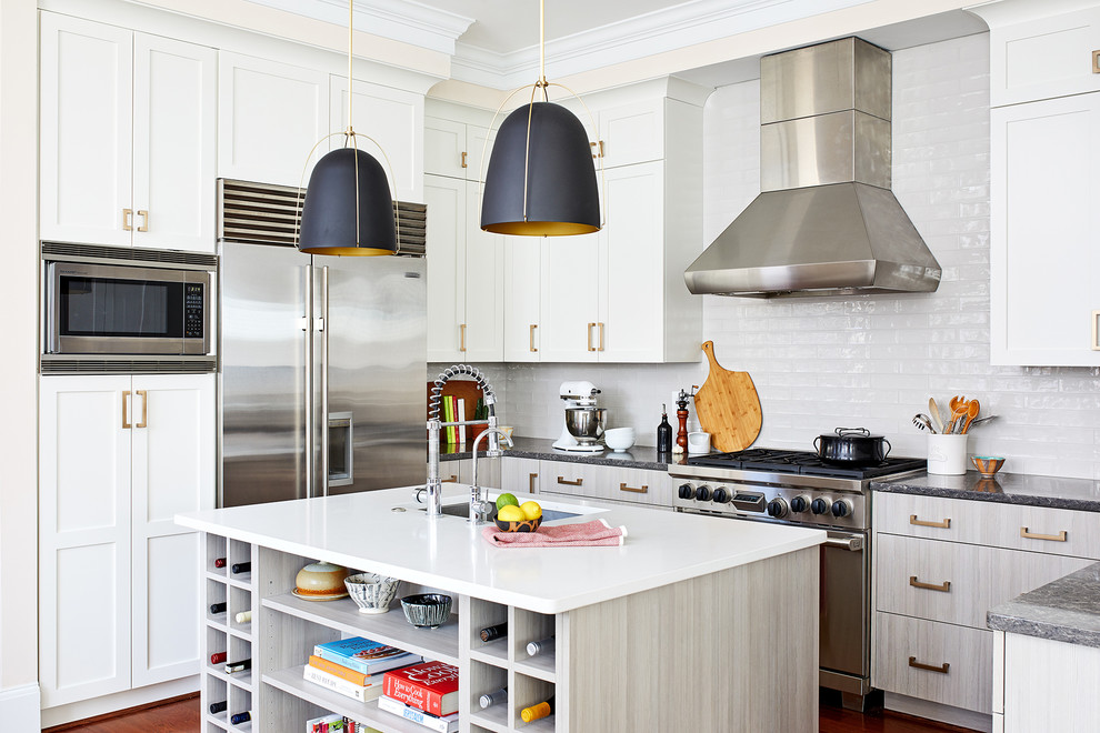Transitional kitchen photo in DC Metro
