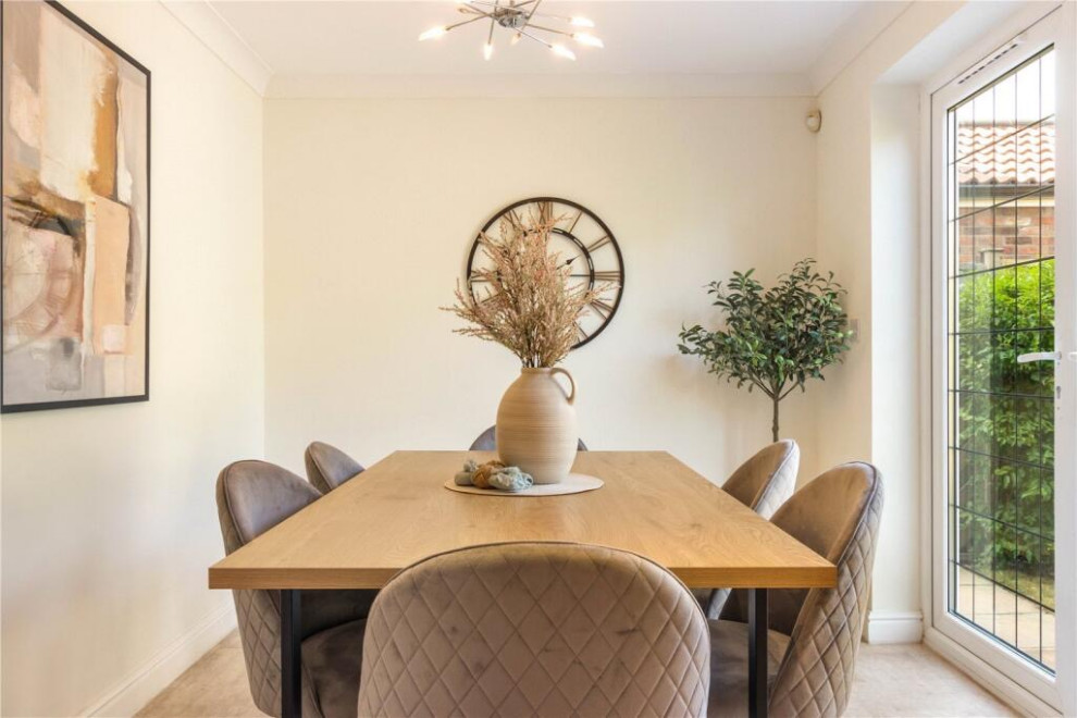 2 Sandpiper Way - Stage to Sell