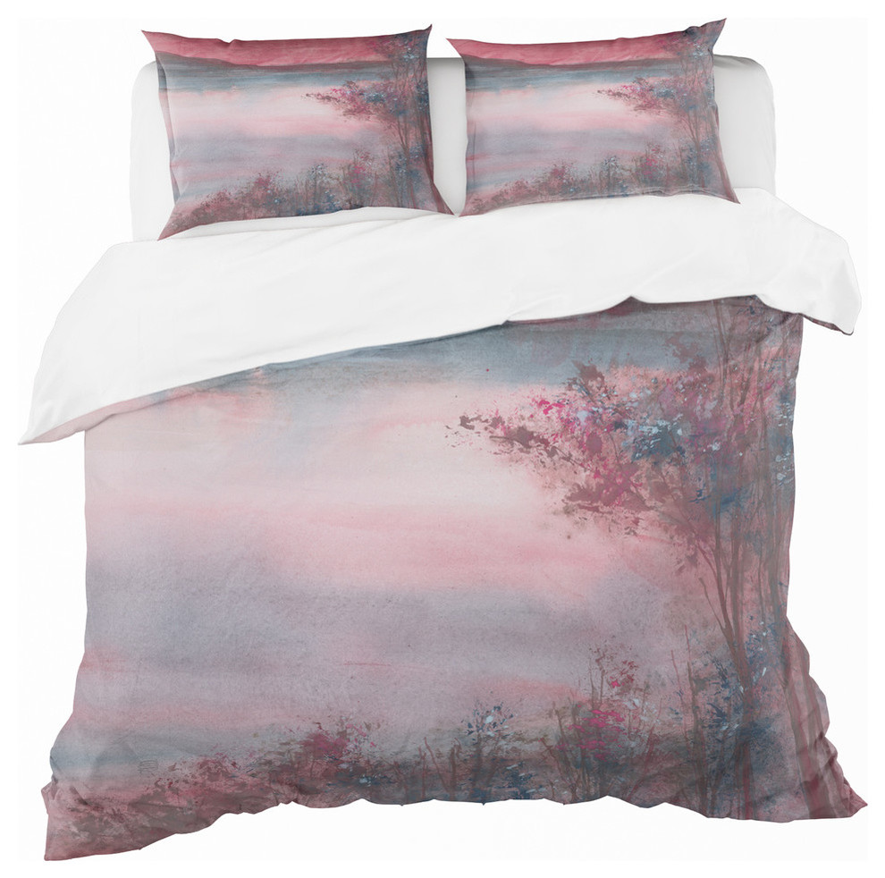 Quiet Time Shabby Duvet Cover Set, King + 2 Shams Contemporary