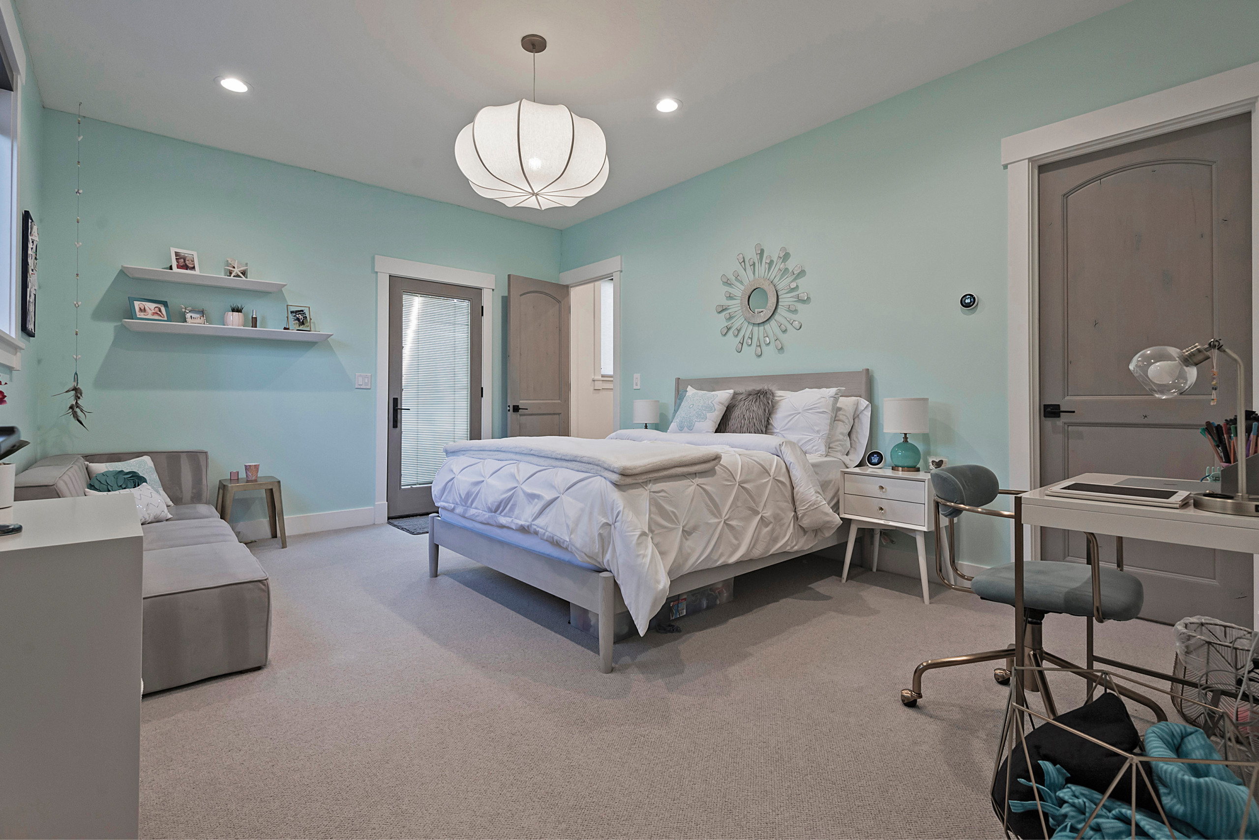 Prospecter Modern Beauty