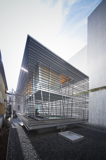 Hojo contemporary-house-exterior