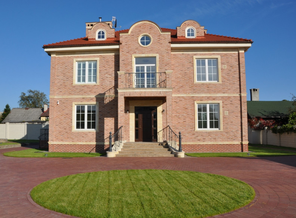 Ворота и балюстрады для частного дома