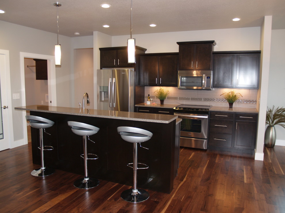 This is an example of a contemporary kitchen in Cedar Rapids.