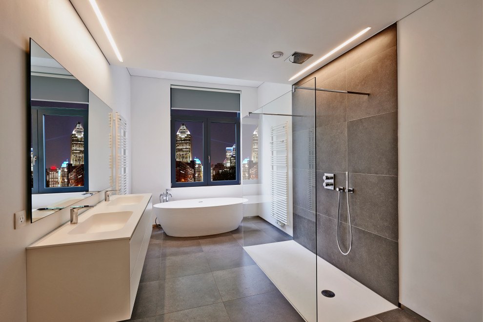 Modern Bathroom Remodel - Modern - Bathroom - Las Vegas - by LIA ...