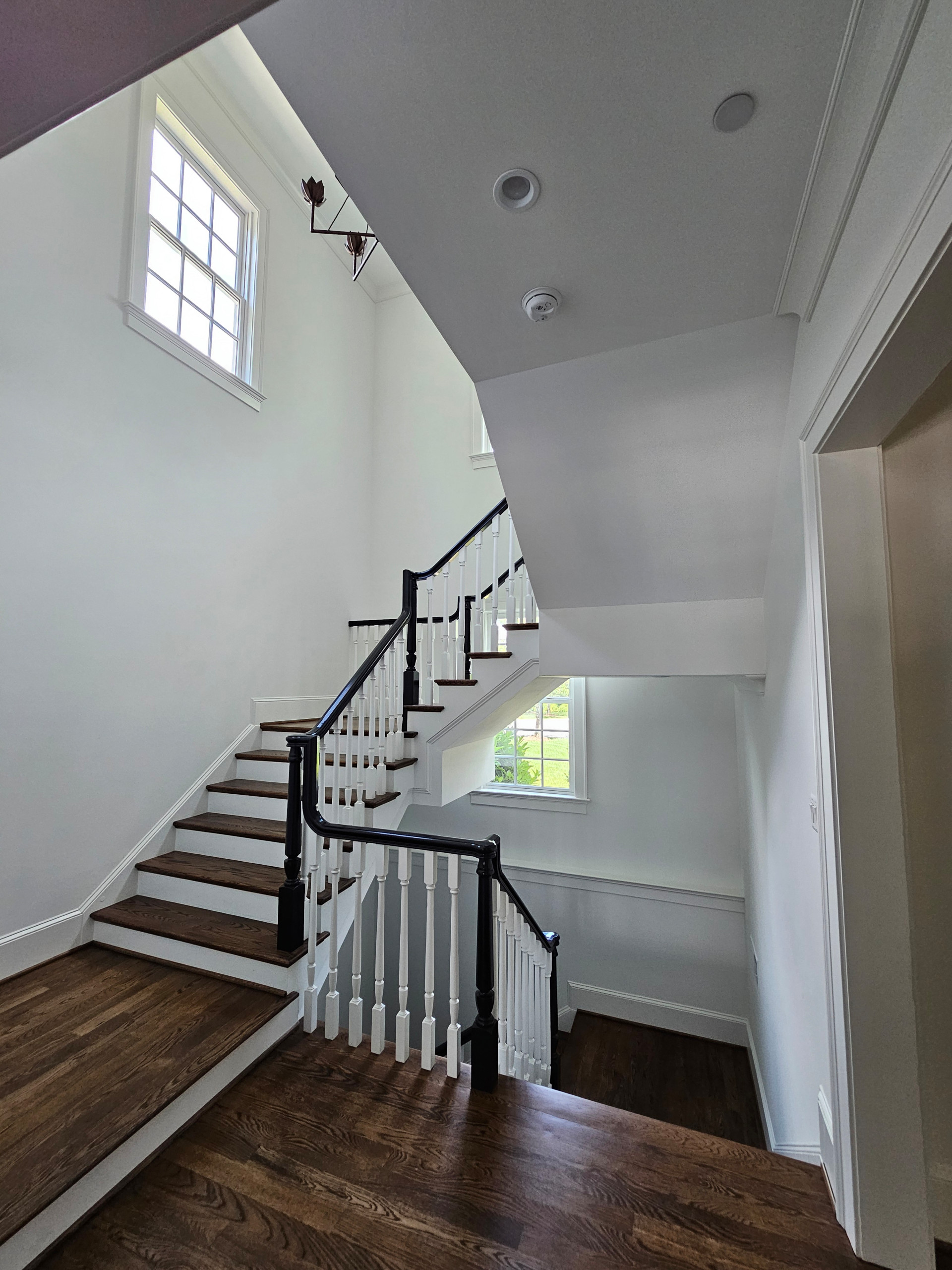 121_Elegant Floating Staircase, Chevy Chase, MD 20815
