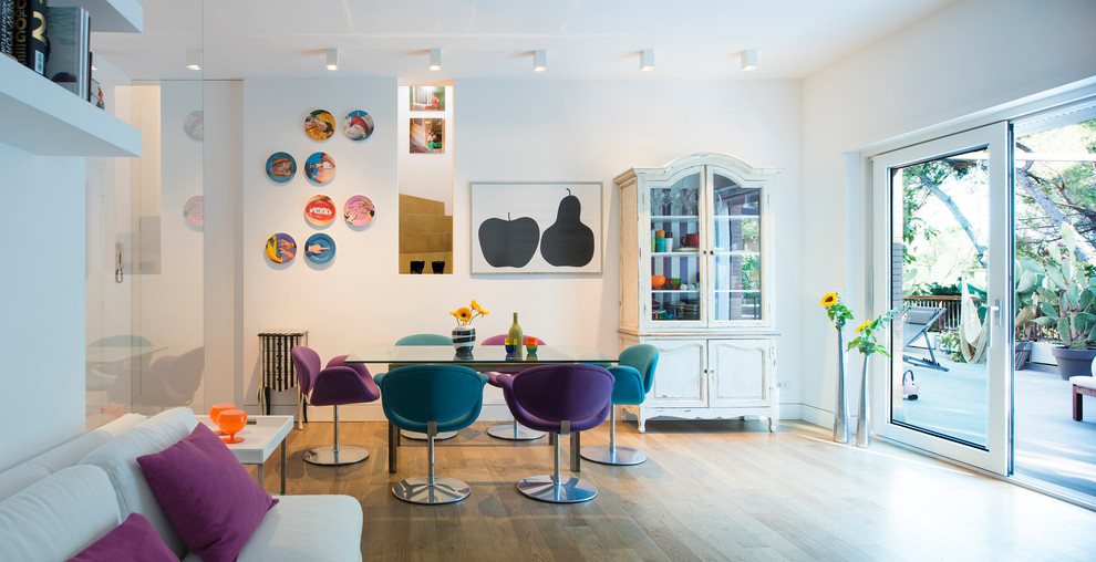 Immagine di un soggiorno design