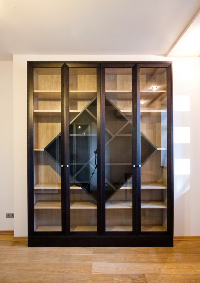 Столярная отделка в глянце