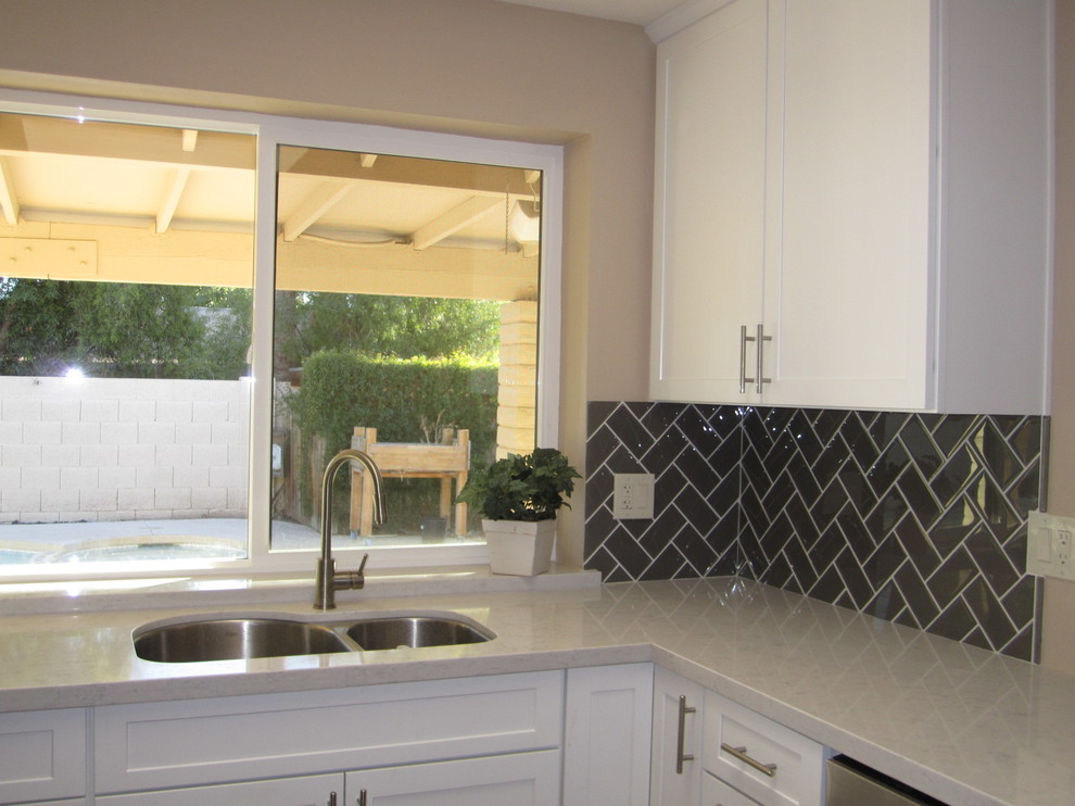 Inspiration for a timeless kitchen remodel in Phoenix
