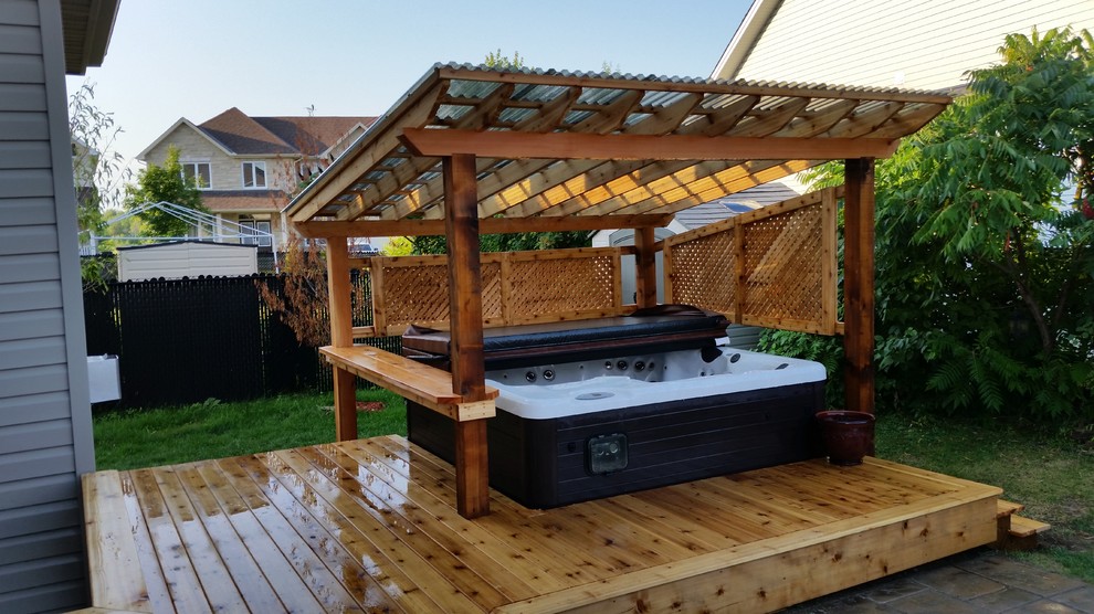 Cedar Backyard - Covered Hot tub, Galvanized steel fence ...