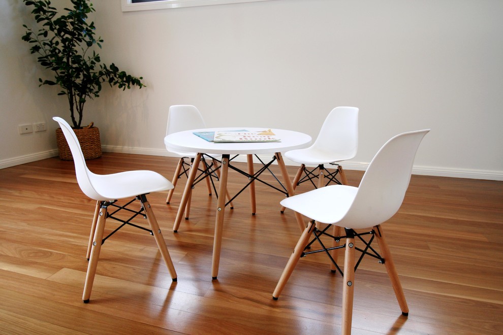 Inspiration for a contemporary kids' room in Newcastle - Maitland.