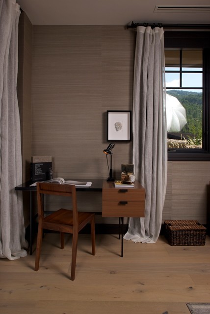 Transitional Bedroom nyklassisk-sovrum