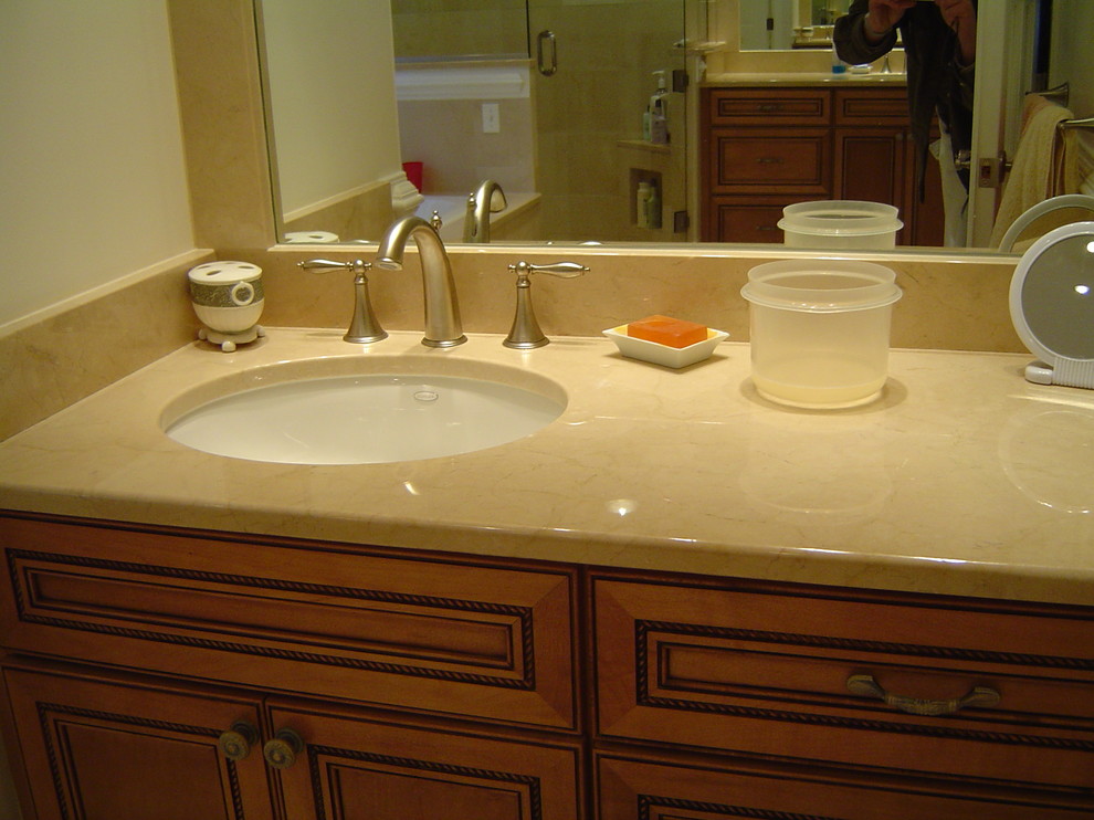 Inspiration for a transitional bathroom remodel in DC Metro