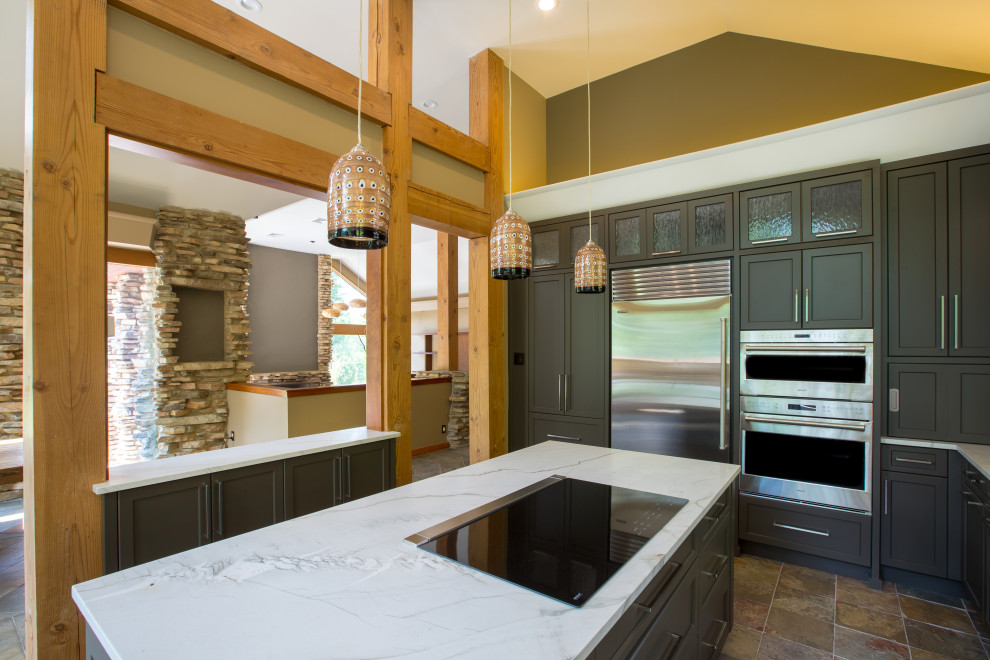 Transitional kitchen photo in New York