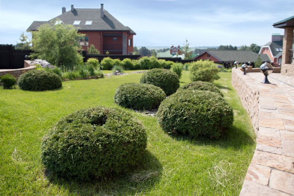 Ландшафтный дизайн участка "Зеленый камень"
