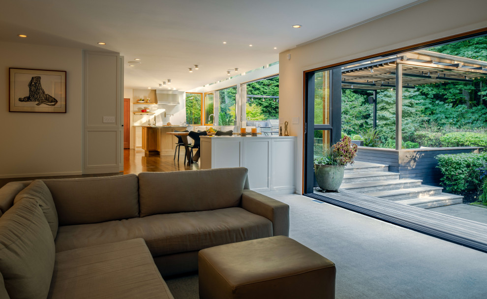 Contemporary living room in Seattle.