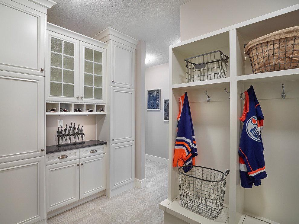 Example of a mountain style home design design in Edmonton