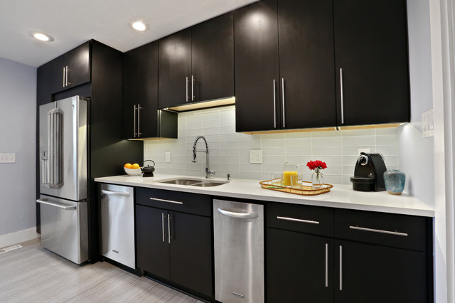 Modern Makeover contemporary-kitchen