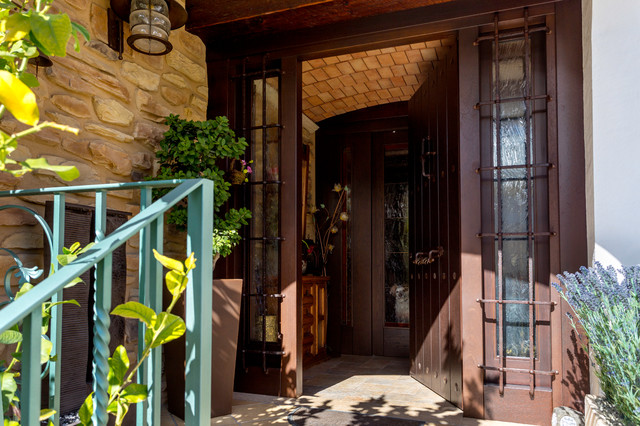 Casa EiJ rustic-entry