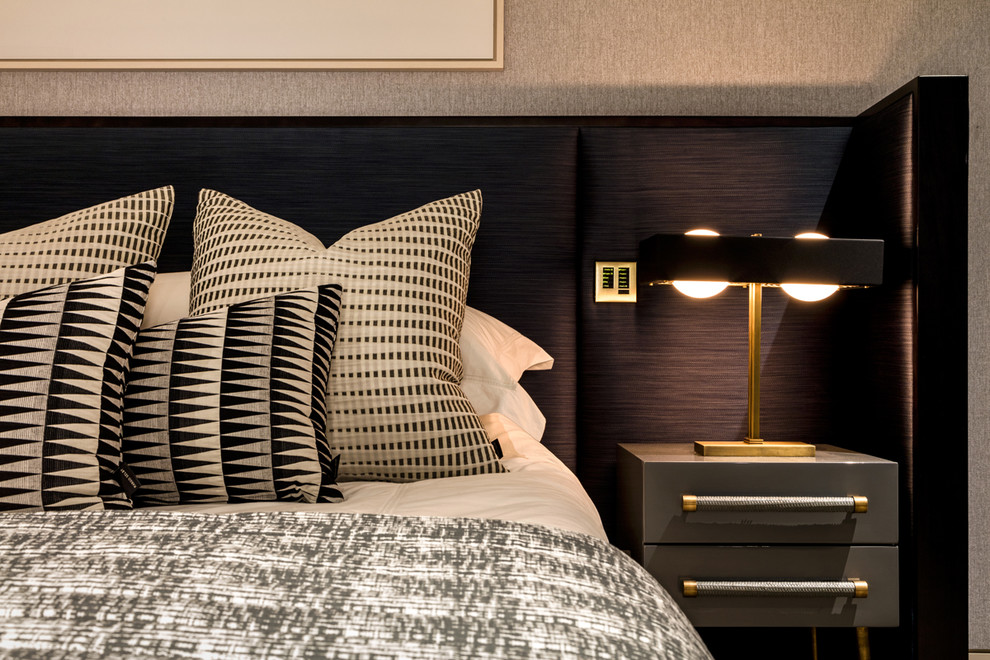 Contemporary bedroom in London.