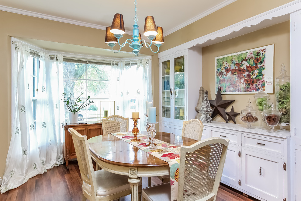 Small Cape Cod Dining Living Room