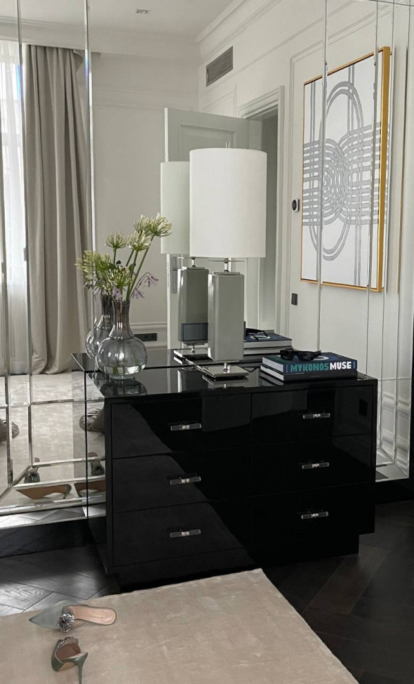 Работы дизайнеров с мебельными ручками от Maru Studio