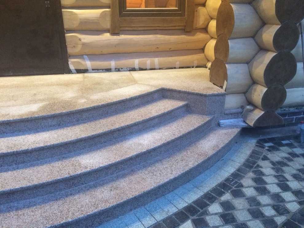 Лестница из гранита с заливкой опалубки под ключ