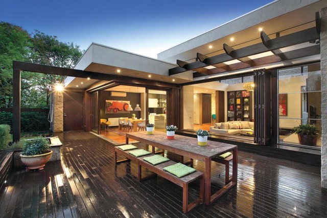 Renovation - Malvern East contemporary-uteplats