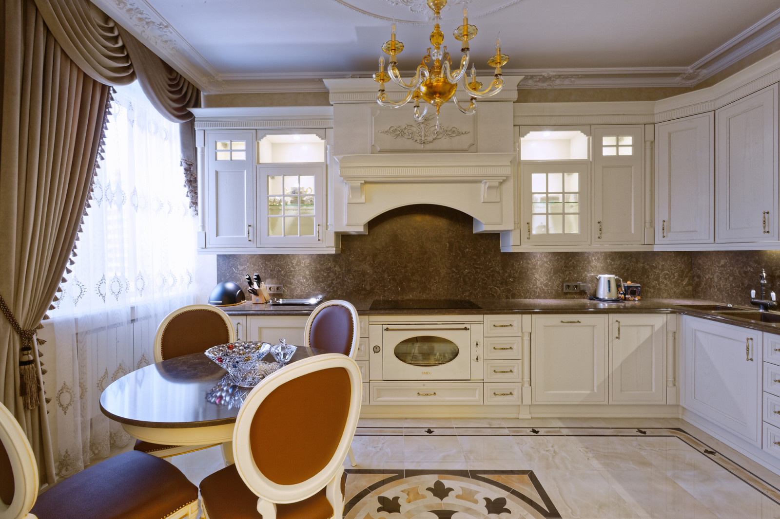 Victoria в теплых тонах