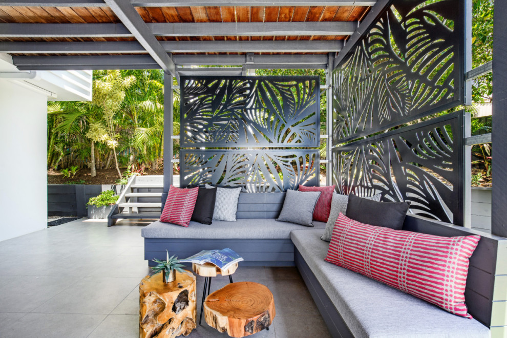 This is an example of a beach style patio in Sunshine Coast.