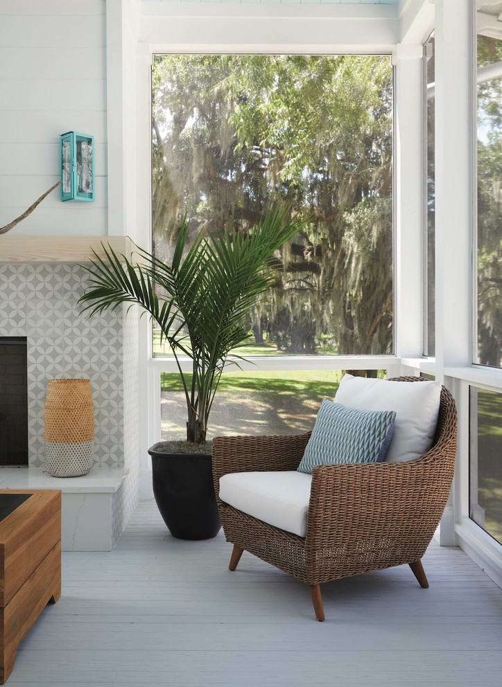 Home design - transitional home design idea in Minneapolis