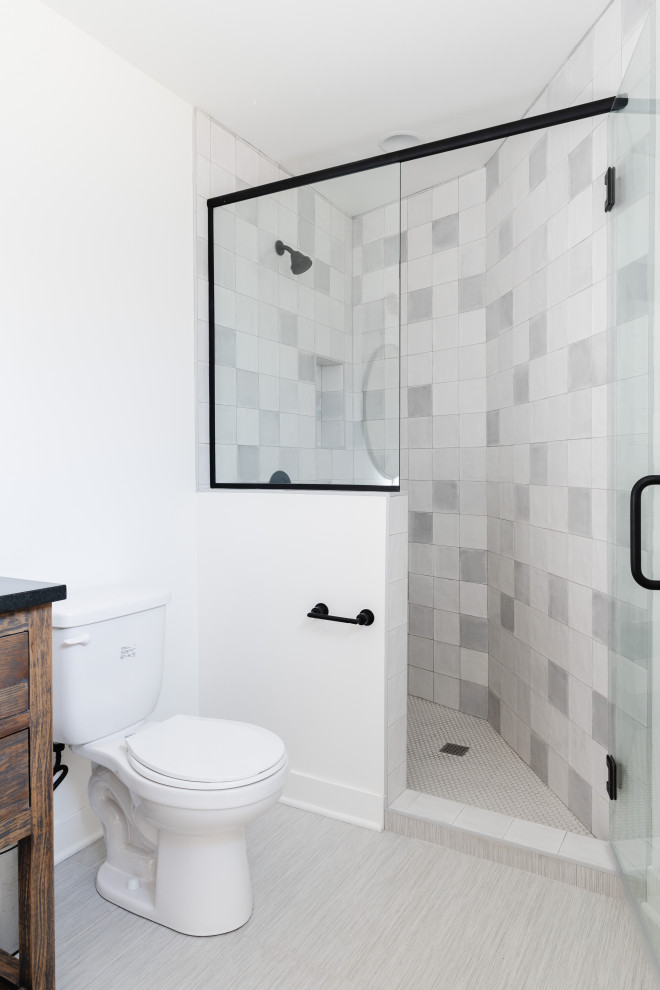 Inspiration for a transitional bathroom remodel in Omaha