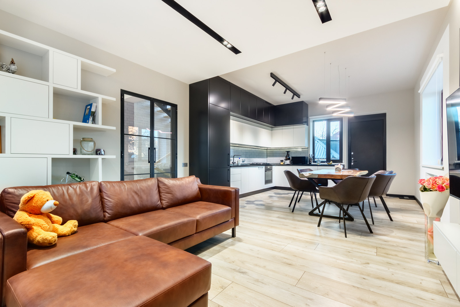 Дизайн интерьеров частного жилого дома