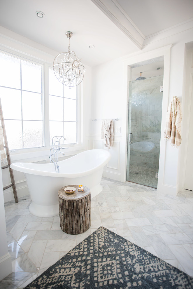 Inspiration for a transitional bathroom remodel in Phoenix