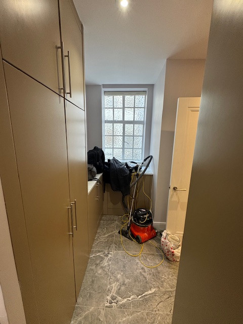Full refurbishment works of high-end flat (x5 Bedrooms)at high street kensignton