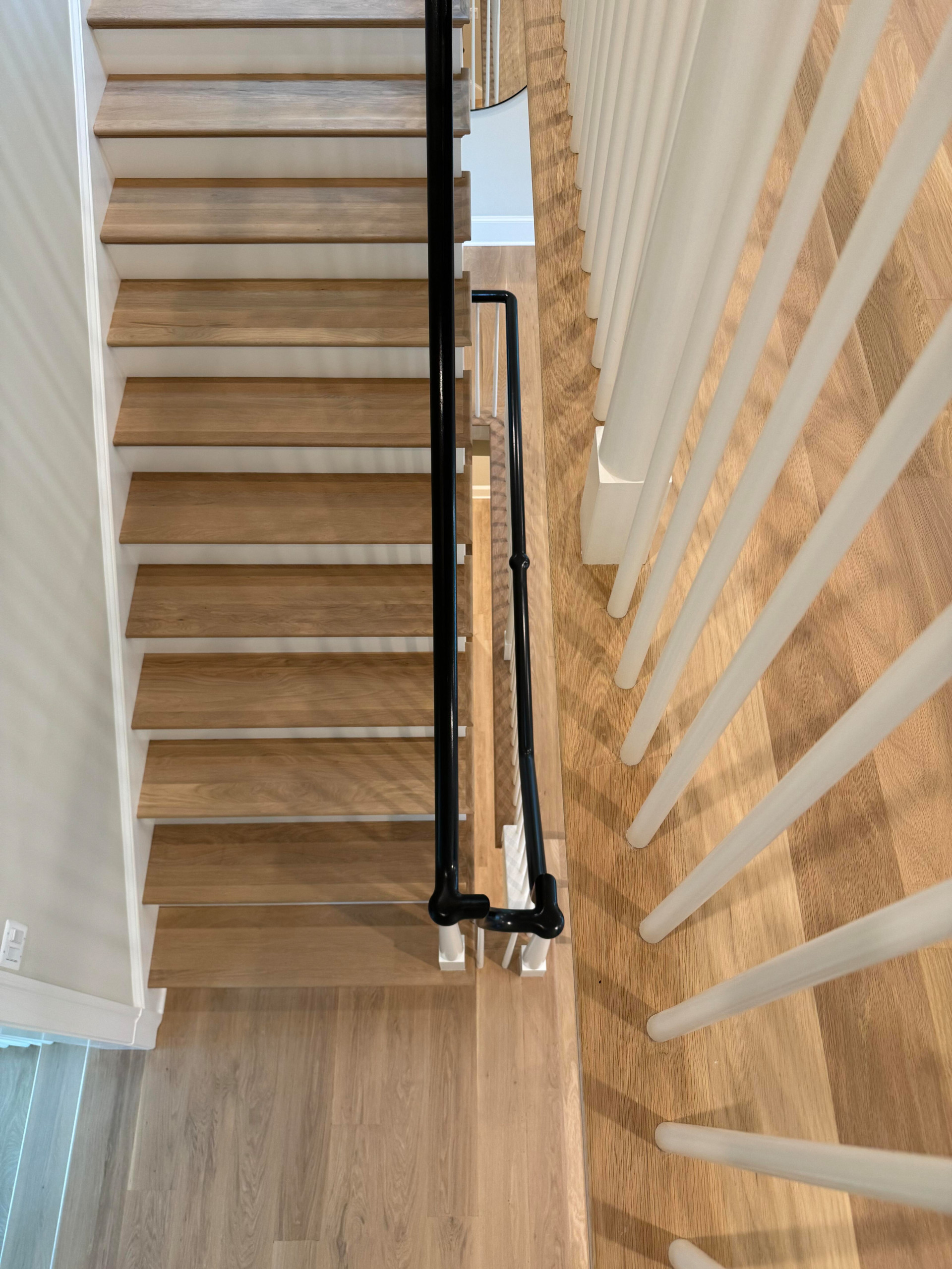 138_Elegant Double Bullnose Entry Stair, Bethesda, MD 20814