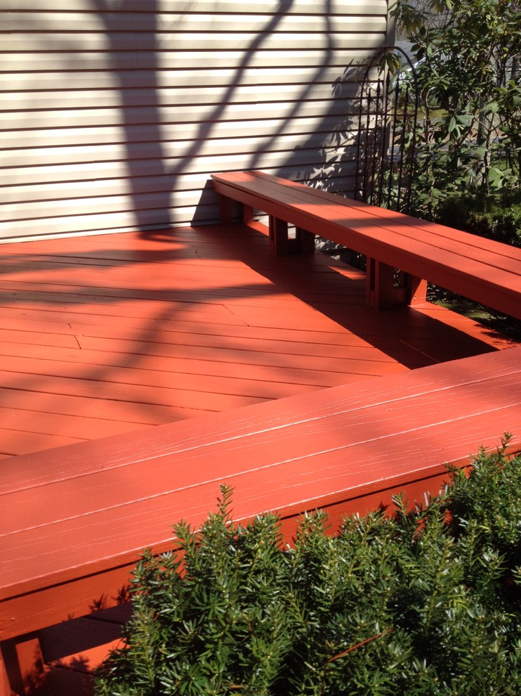 Mountain style deck photo in New York