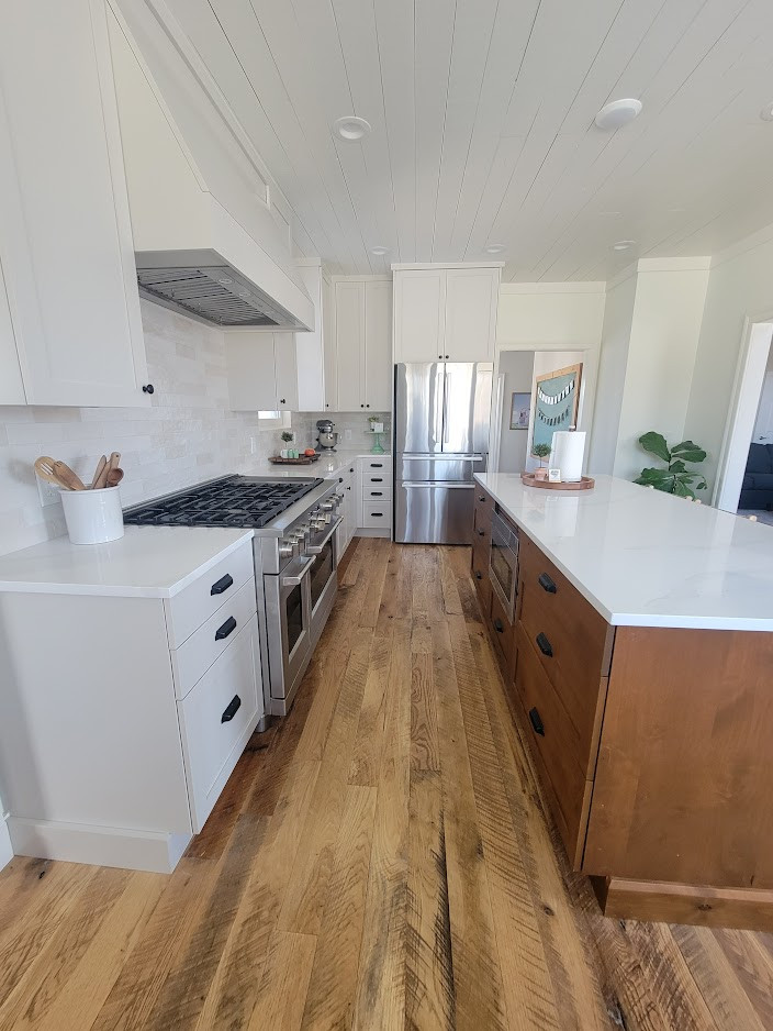 White and Wood mix Kitchen