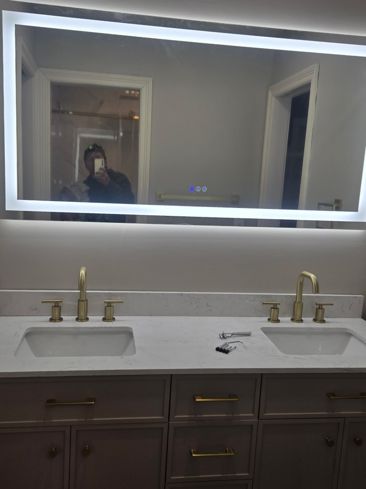 Modern Bathroom