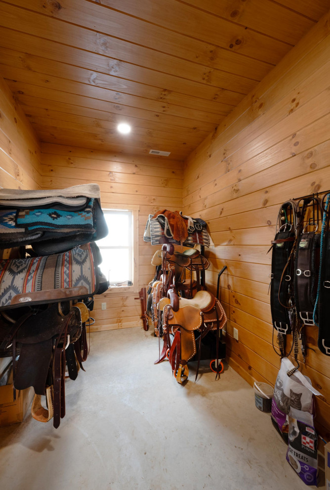Hinderer Riding Arena
