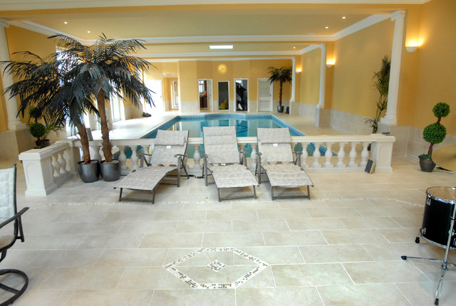 Indoor swimming Pool Complex middelhavsstil-pool
